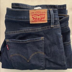 Levi's 315 Shaping bootcut Dark Indigo